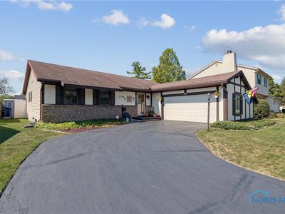 2566 Green Valley Dr, Toledo, OH, 43614