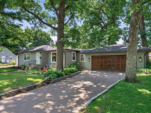 1037 Orkla Dr, Golden Valley, MN 55427