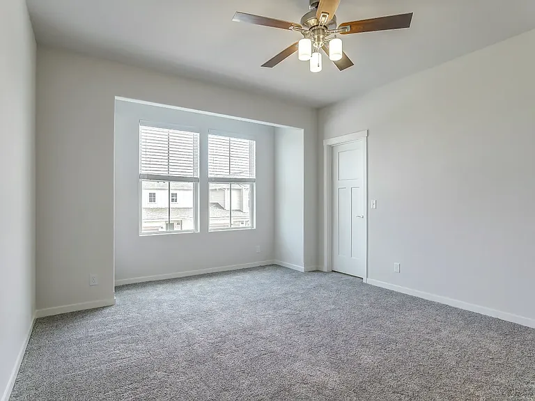 West End Apartments — Photo 18