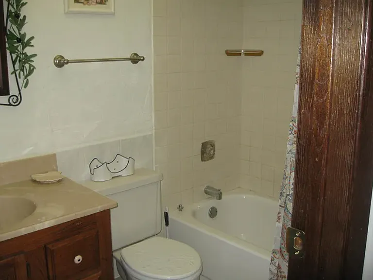 5403 Chateau Dr #1 — Photo 11