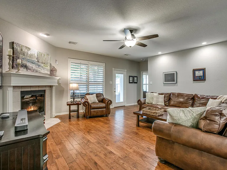 21226 Willow Glade Dr — Photo 16