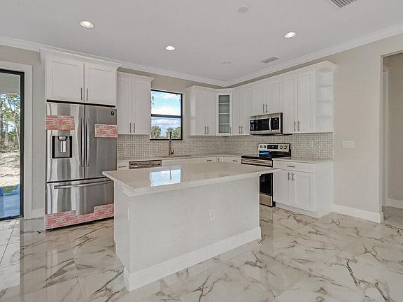 Large kitchen
