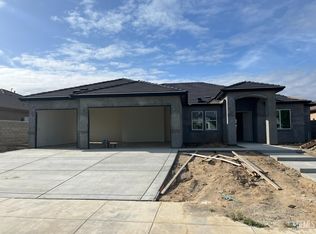 8717 Roverton Ct, Bakersfield, CA 93314