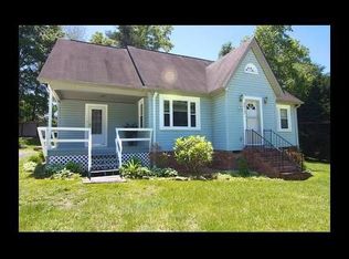 3513 Matthews St, Newton, NC 28658