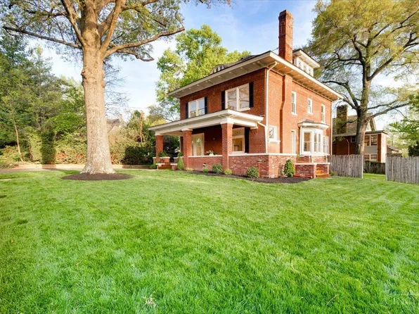 3203 Observatory Ave, Cincinnati, OH 45208