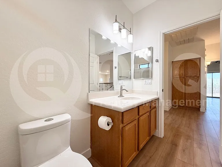 1813 S 123rd Dr — Photo 29