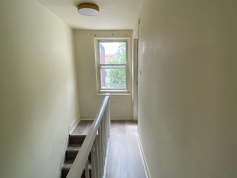 1640 N Gratz St — Photo 13