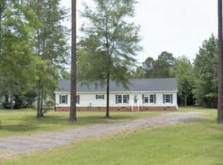 1336 Tom Charles Rd, Summerton, SC 29148