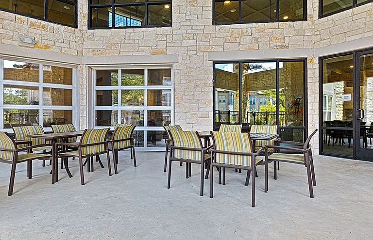 Hickory Creek Ranch Apartments — Photo 53