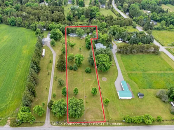 700 Catering Rd S, Georgina, ON L0E 1R0