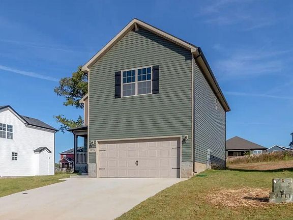 2nd image of 1075 Spicer Dr