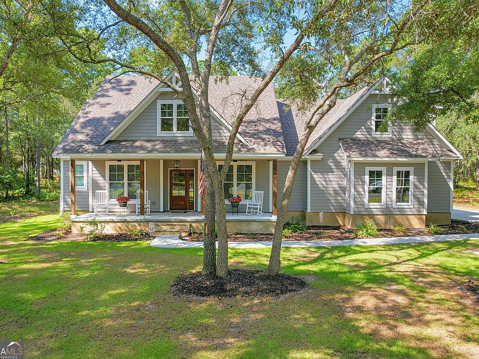 1st image of 1231 Village Grn NE
