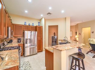 19 Fountainhead Cir, Henderson, NV 89052