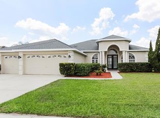 1623 Crazy Horse Dr, Lutz, FL 33559
