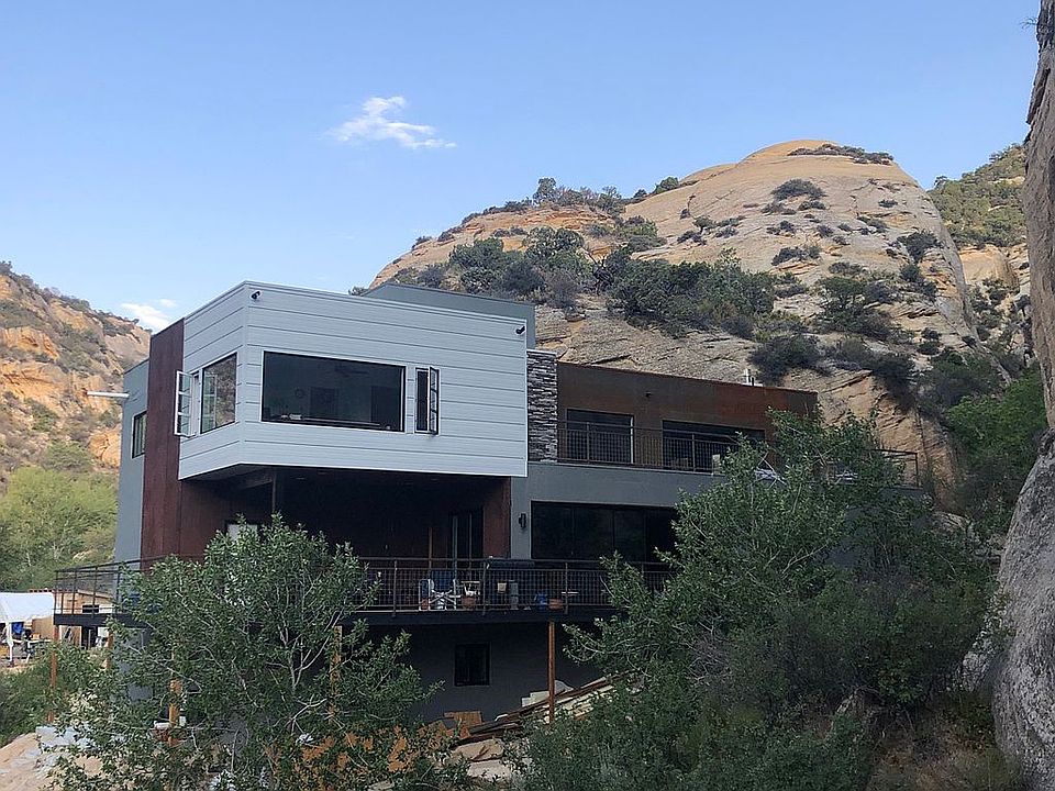 2nd image of 5225 N Dry Fork Canyon Rd