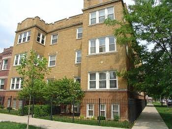1st image of 2503 N Avers Ave APT 3