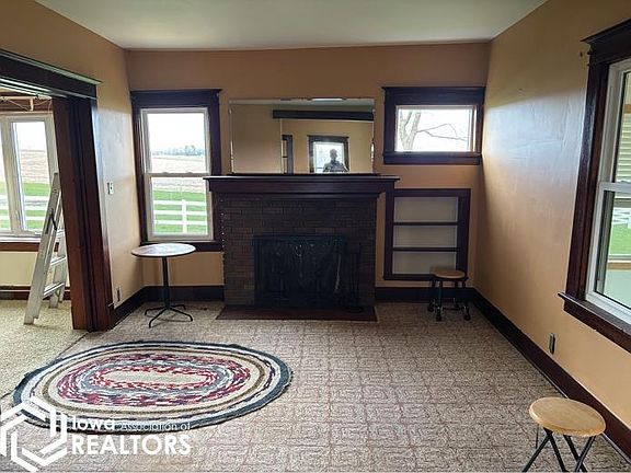 3rd image of 5718 Quality Ridge Rd