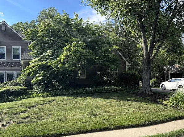 1574 Bud Ln, Yardley, PA 19067