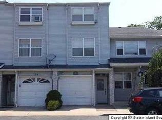176 Lorraine Loop, Staten Island, NY 10309
