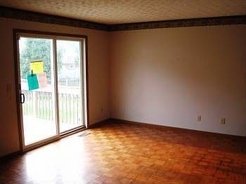 3rd image of 5555 Cedarville Dr