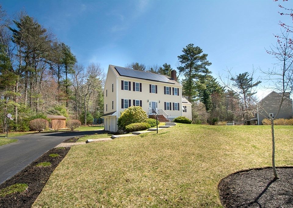 1st image of 127 Leaf Ln