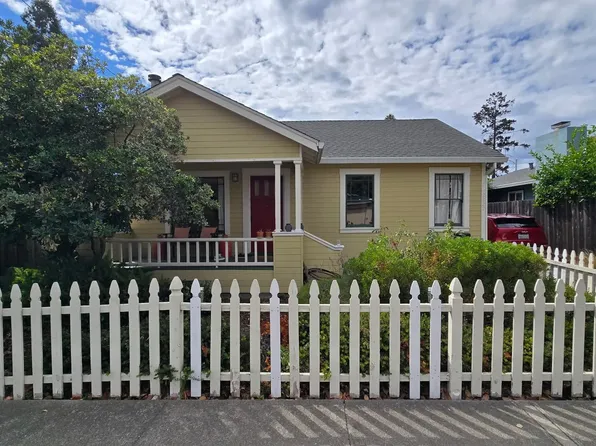 2227 Vidal St, Napa, CA 94559