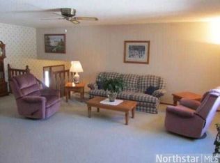 16780 Honeysuckle Ln, Eden Prairie, MN 55346