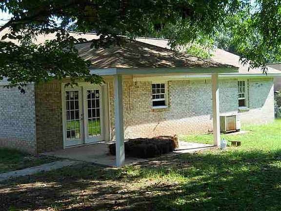 2nd image of 612 Melbourne Dr