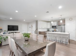 128 Harrison St #203, Hoboken, NJ 07030