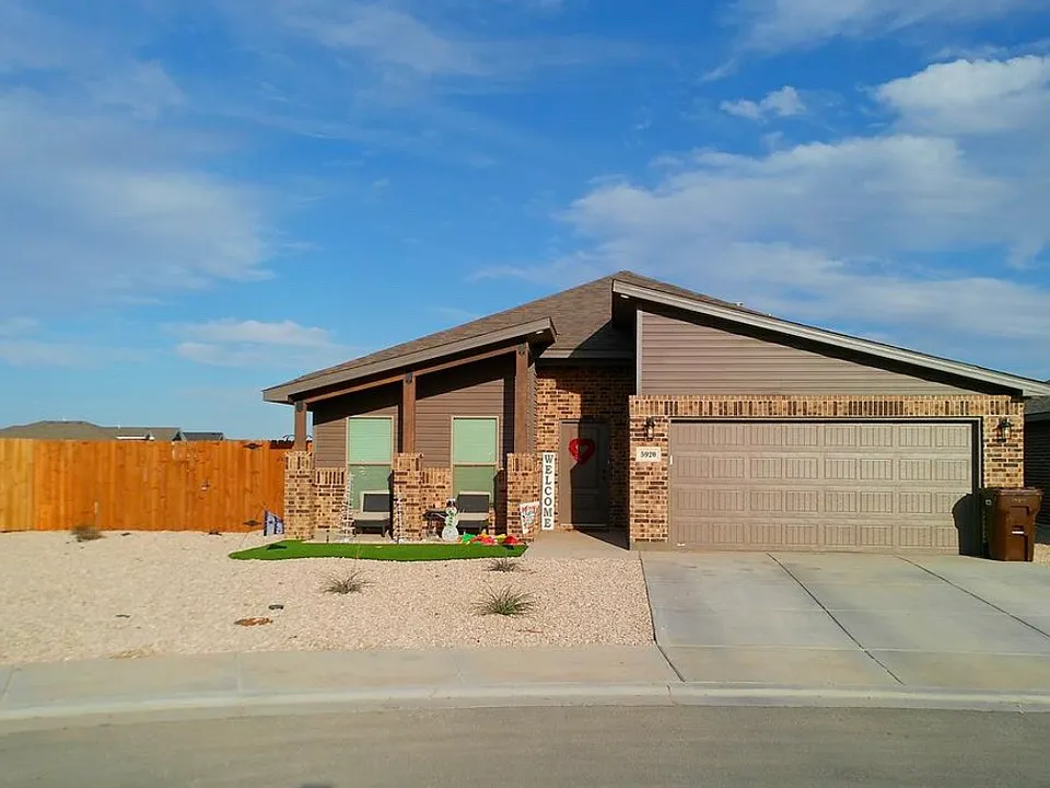 5920 Woodpecker Way