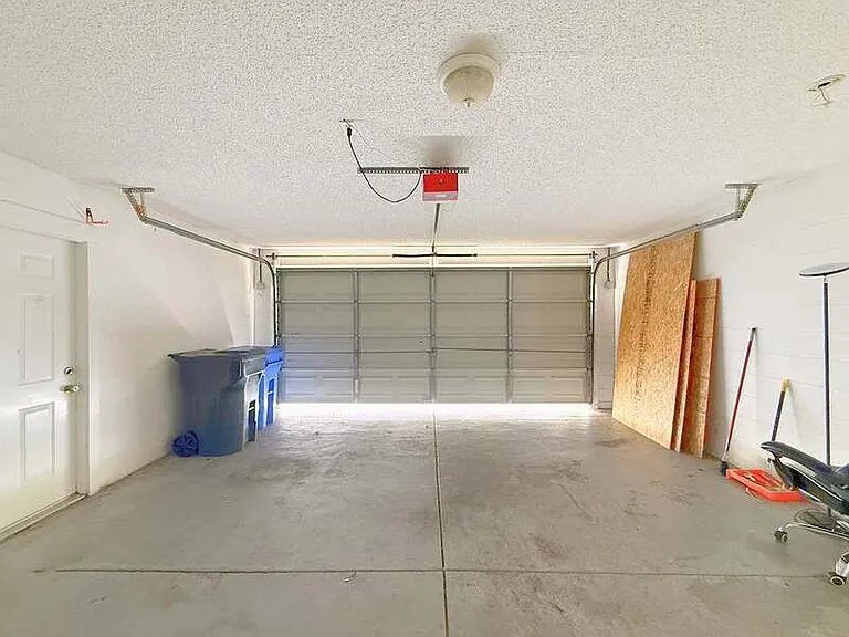 1118 Hardwood Dr — Photo 41
