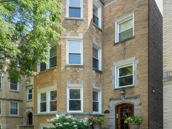 2055 W Farragut Ave #G, Chicago, IL 60625