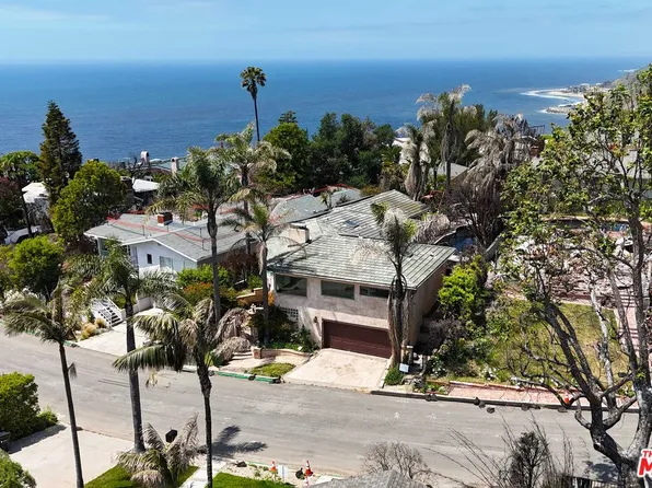 227 Quadro Vecchio Dr, Pacific Palisades, CA 90272