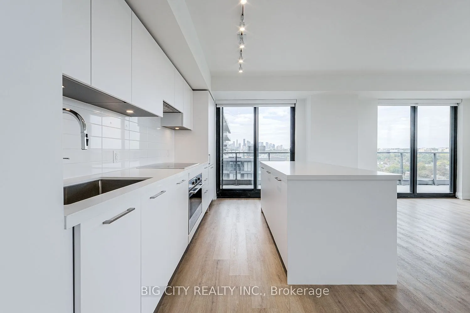 2 bed, $5,250 — Photo 3