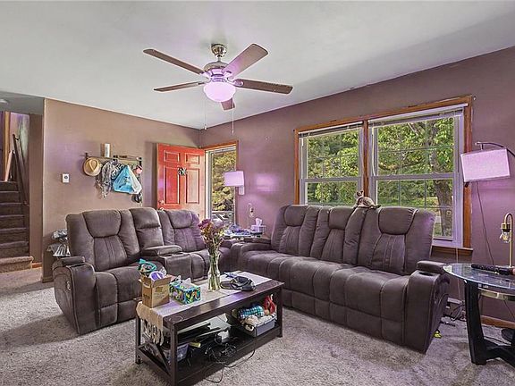 4th image of 24209 Lovers Ln