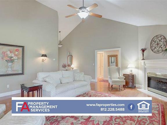 3rd image of 2031 Long Cove Dr