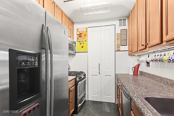 Sold by Corcoran | media 2