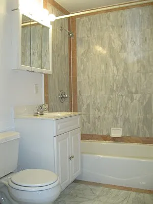 Rented by Tower Brokerage | media 27