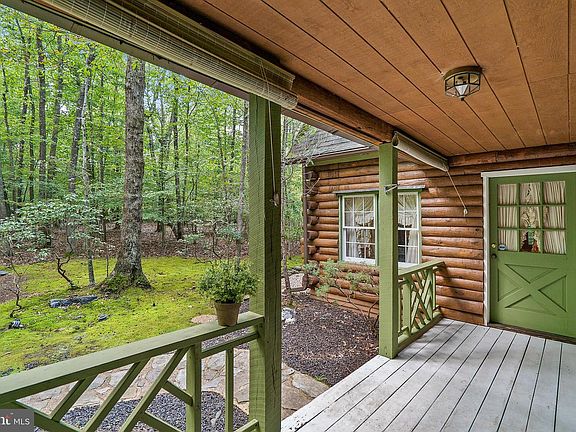 5th image of 7717 Churchill Ct