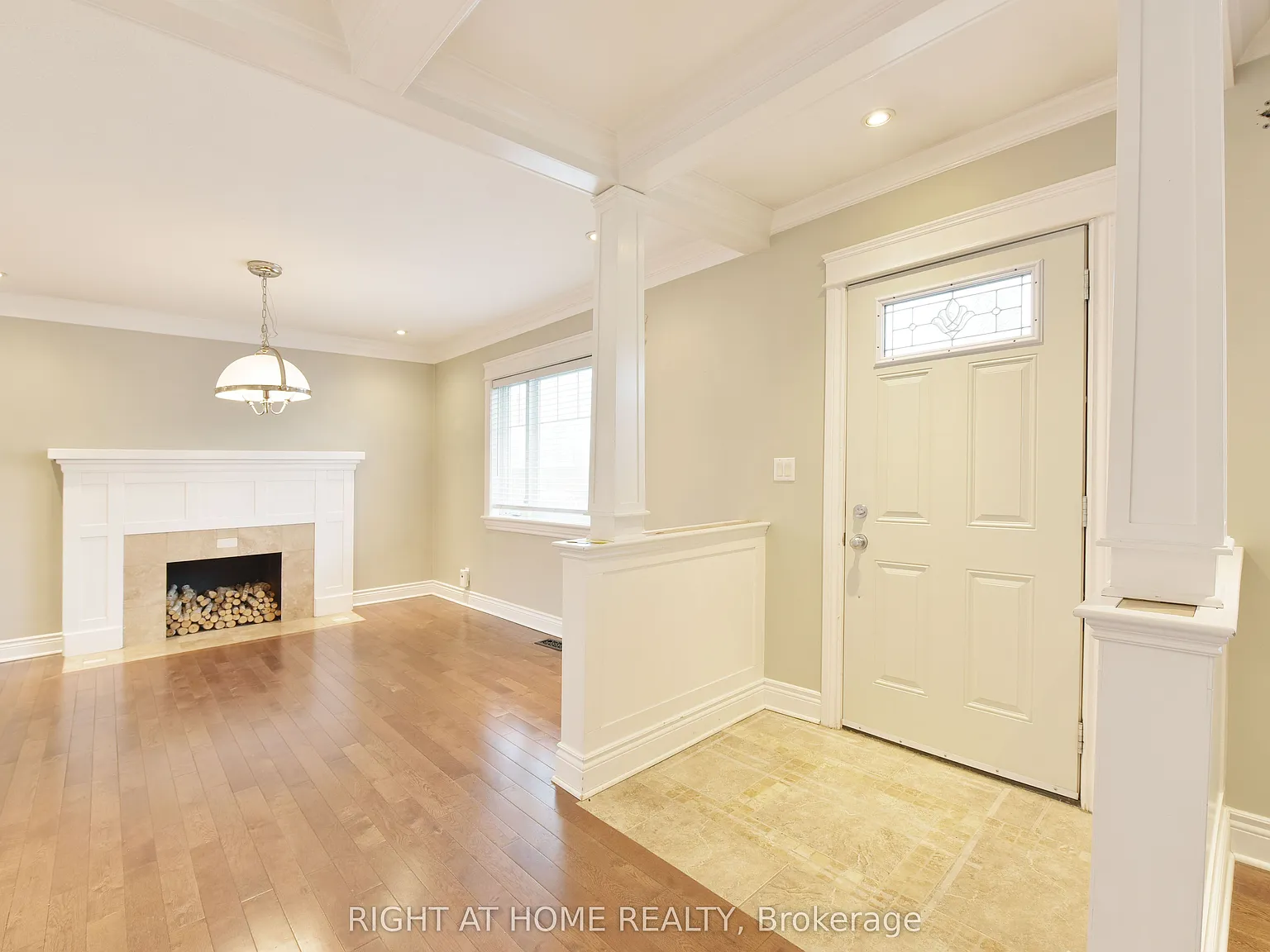 3 bed, $2,950 — Photo 3