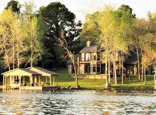 1615 Lakeshore Dr, Jacksonville, TX 75766