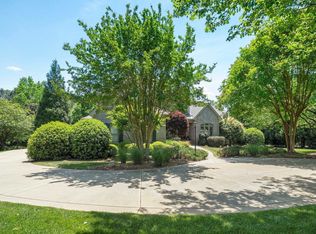 1009 Heydon Ct, Raleigh, NC 27614