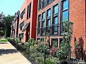 1st image of 2401 S 12th St APT 300