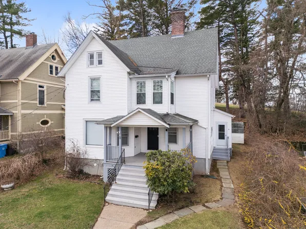 31 Emmons Place, New Britain, CT 06052