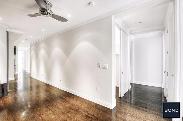 Rented by Bond New York | media 22