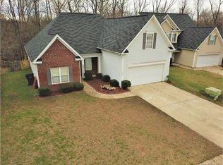 1037 Reigate Rd, Charlotte, NC 28262