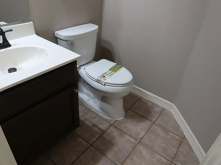 943 Via Descanso Dr — Photo 10