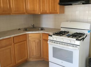 16 Sherwood Ave APT 2, Yonkers, NY 10704