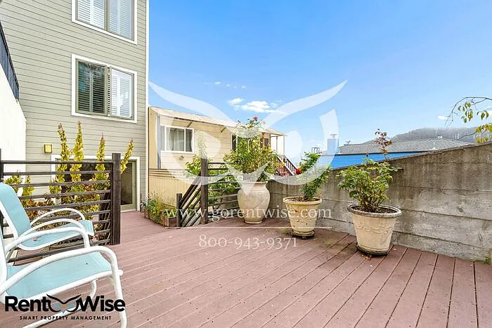 727 Moraga St — Photo 53