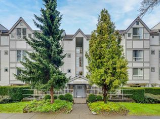 7465 Sandborne Ave #209, Burnaby, BC